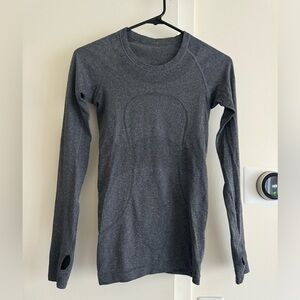 Grey Lululemon athletic long sleeve top